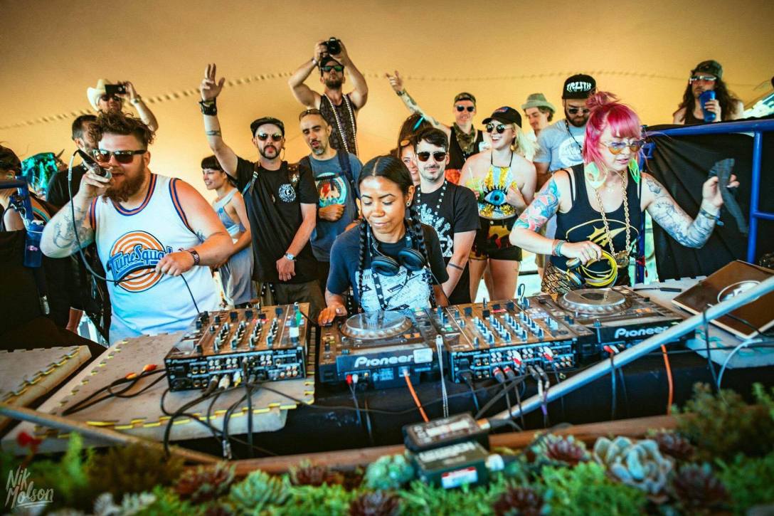 21298862_10155662998683735_914373990_o